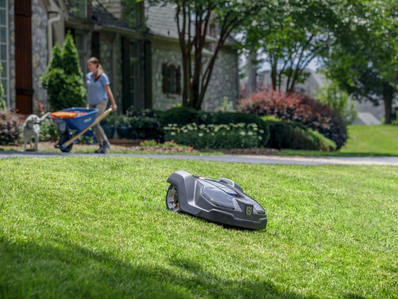Robô cortador de grama é aposta da Husqvarna